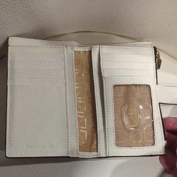 Lodis White Leather Wallet - Picture 5 of 10